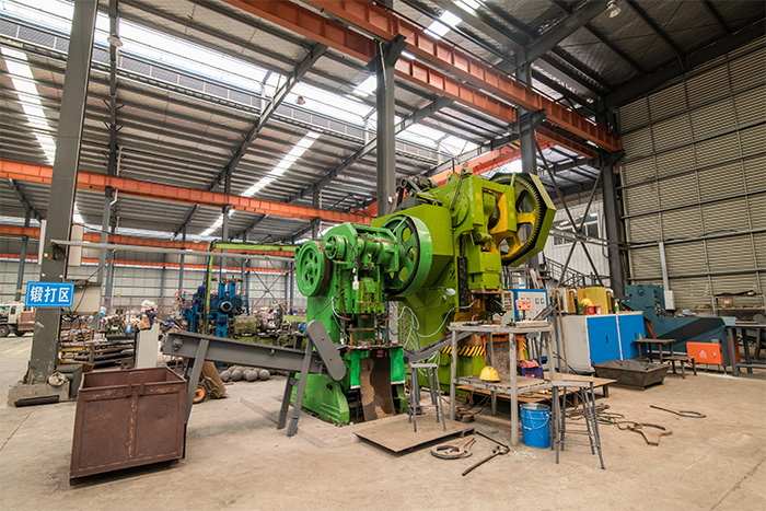 黄冈网架配件-锥头加工车间